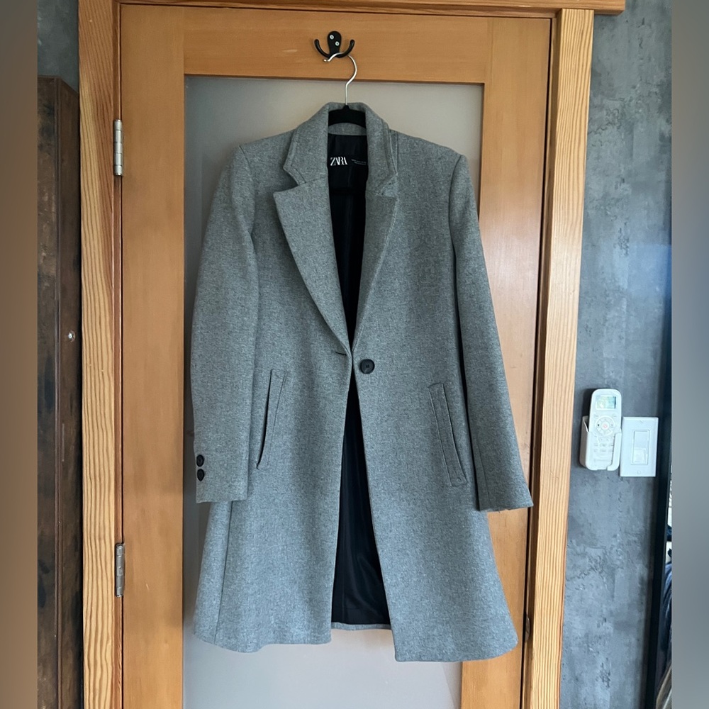 Gray Zara coat XS